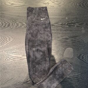 Nike Zenvy Leggings